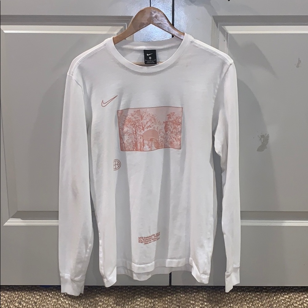 Nike long sleeve shirt